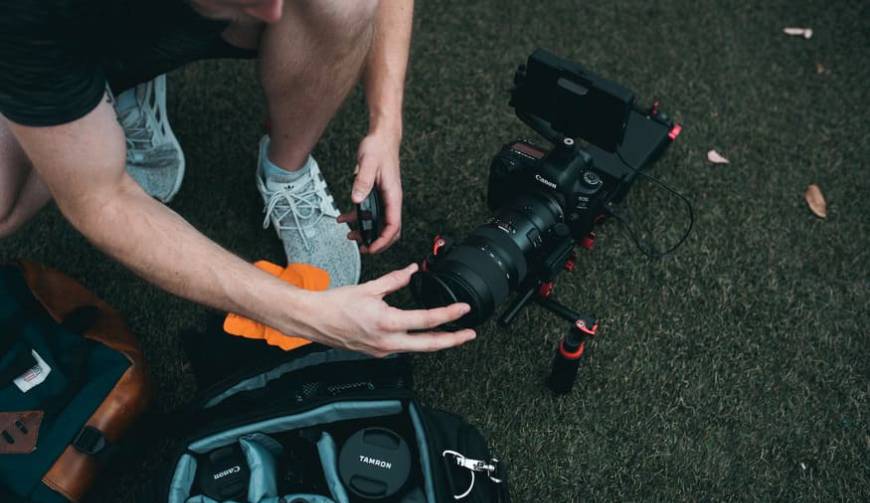 色彩心理学×动态美学，襄州区产品视频拍摄公司唤醒感官冲击力